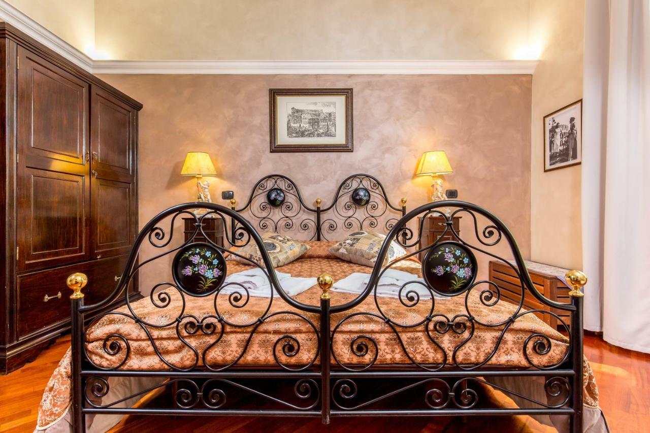 Giovine Italia Couette-café 3*