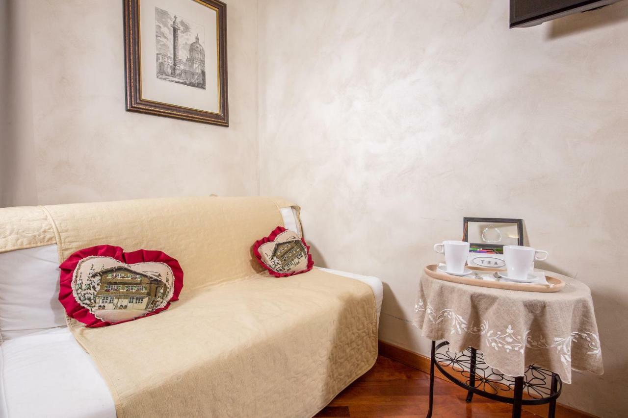 Giovine Italia Couette-café 3*