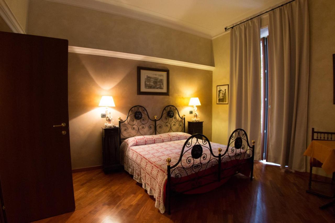 Giovine Italia Couette-café Rome